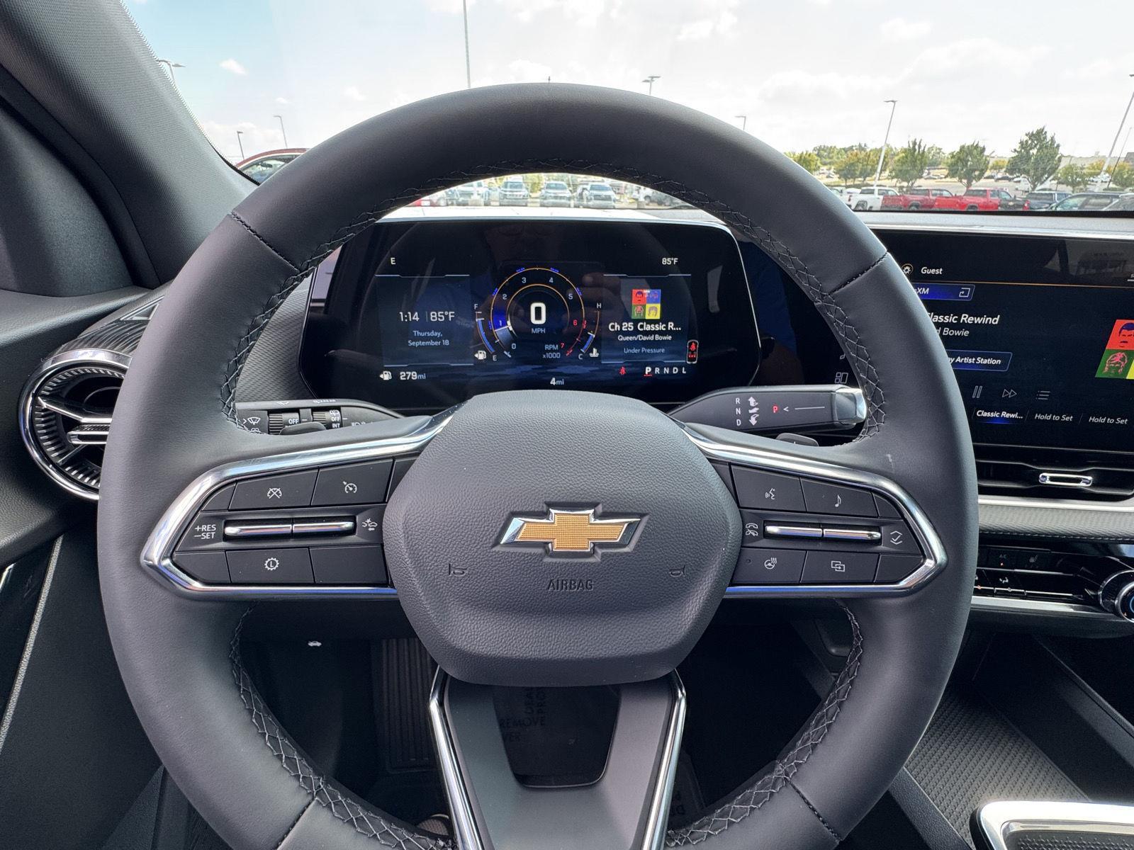 2026 Chevrolet Equinox LT photo 11