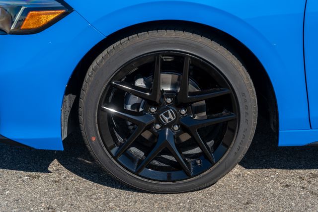 2026 Honda Civic Hatchback Sport photo 12
