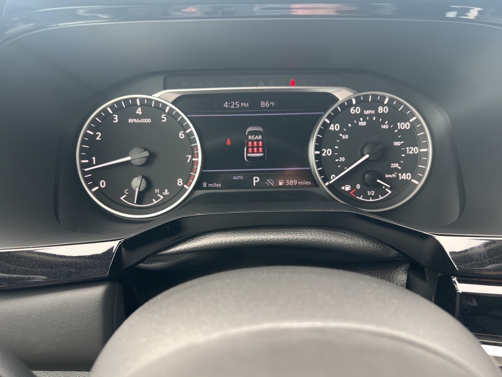 2025 Nissan Pathfinder SV photo 23