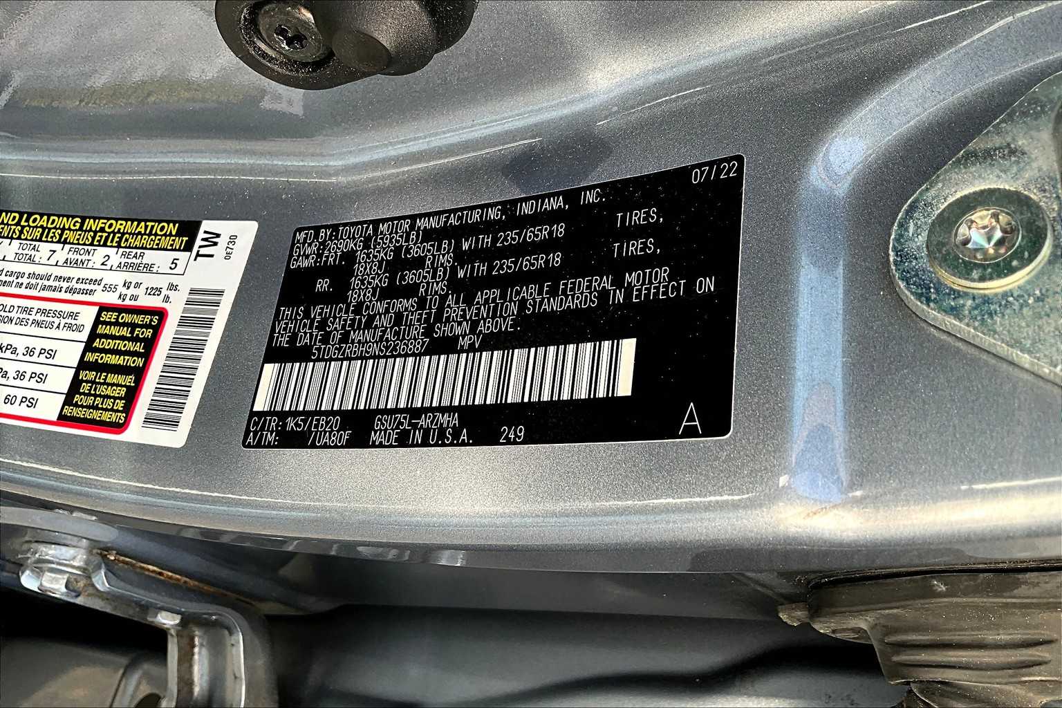 2022 Toyota Highlander XLE photo 35