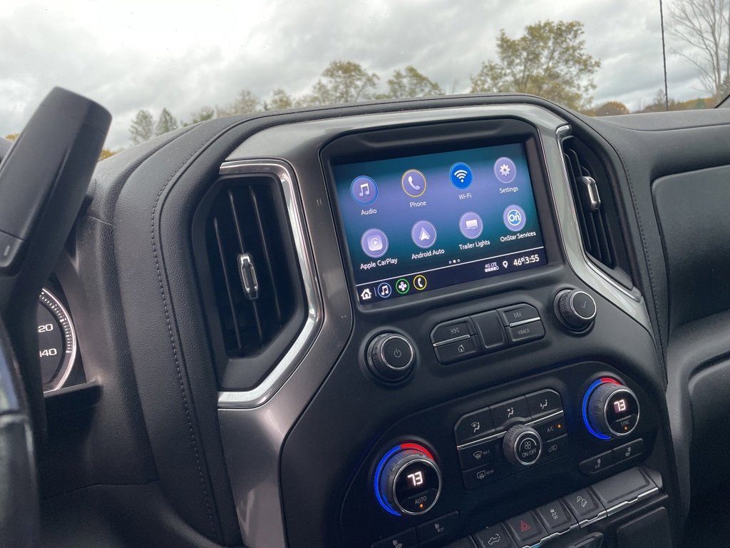 2020 Chevrolet Silverado 1500 RST photo 3