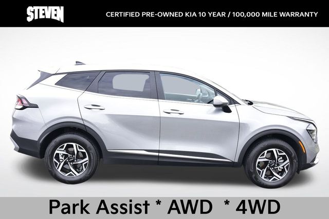 2025 Kia Sportage LX photo 4