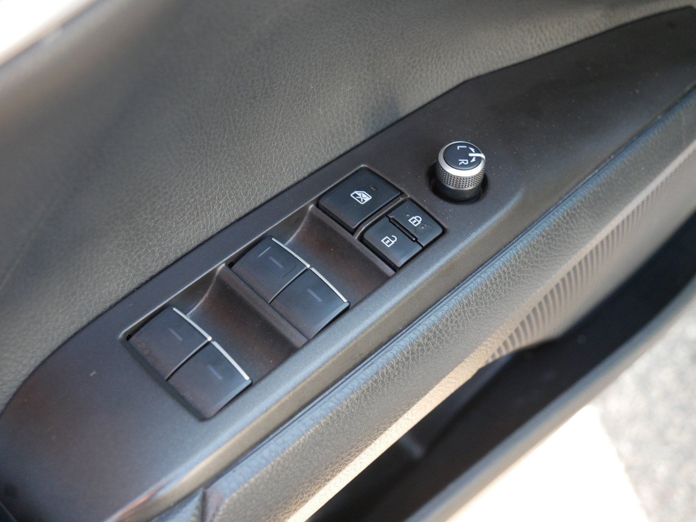 2023 Toyota Camry XSE photo 19