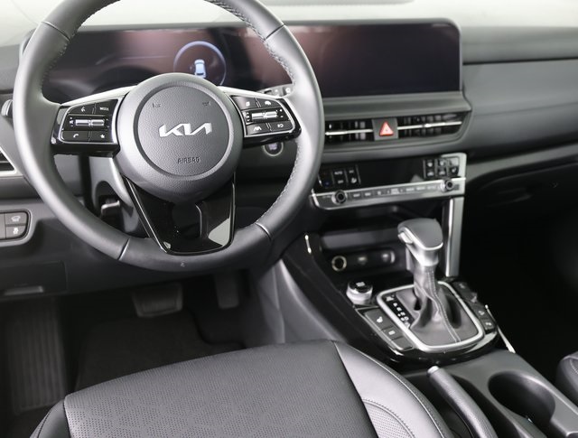 2025 Kia Seltos EX photo 9