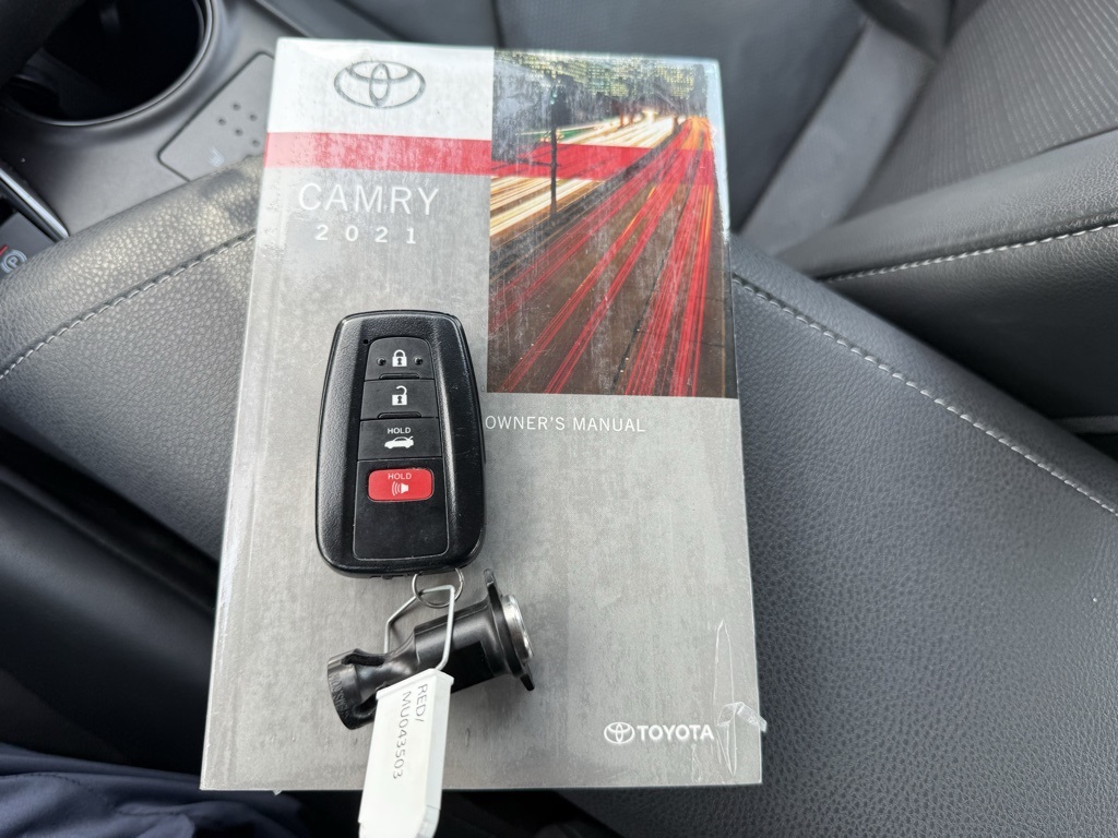 2021 Toyota Camry XSE photo 43