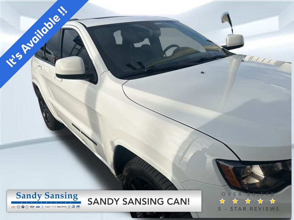 2019 Jeep Grand Cherokee Altitude's photo