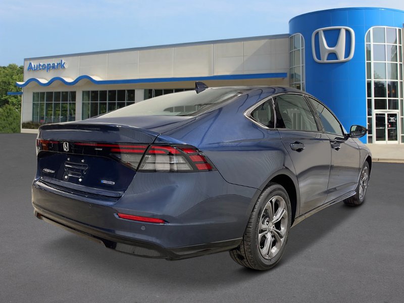 2025 Honda Accord Hybrid EX-L photo 5