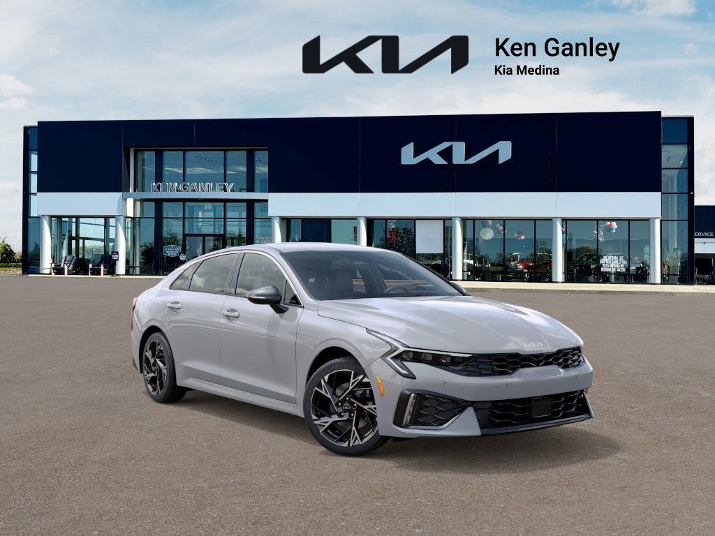 2026 Kia K5 GT-Line photo 6