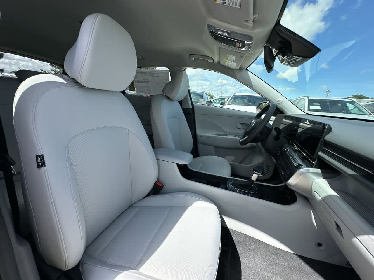 2026 Hyundai Kona SEL photo 24