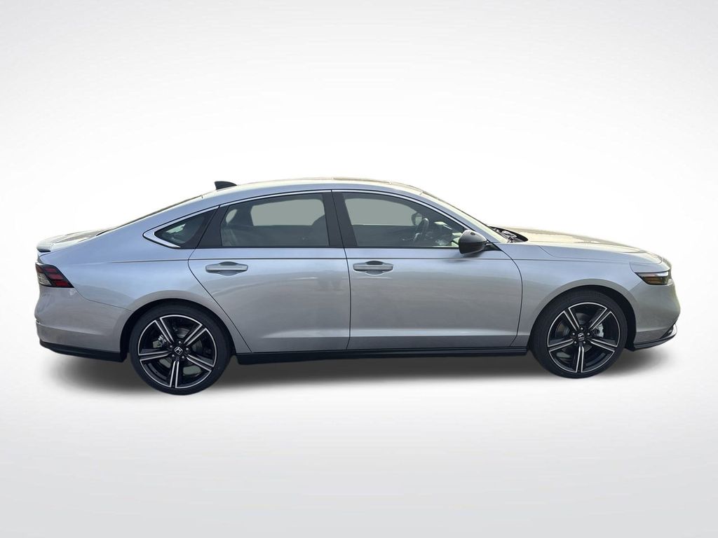 2025 Honda Accord Hybrid Sport photo 2