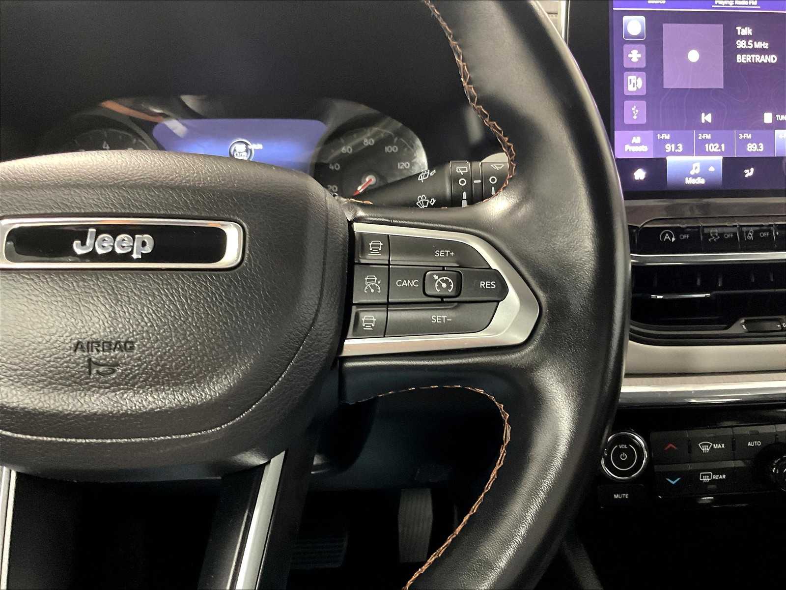 2022 Jeep Compass Limited photo 22