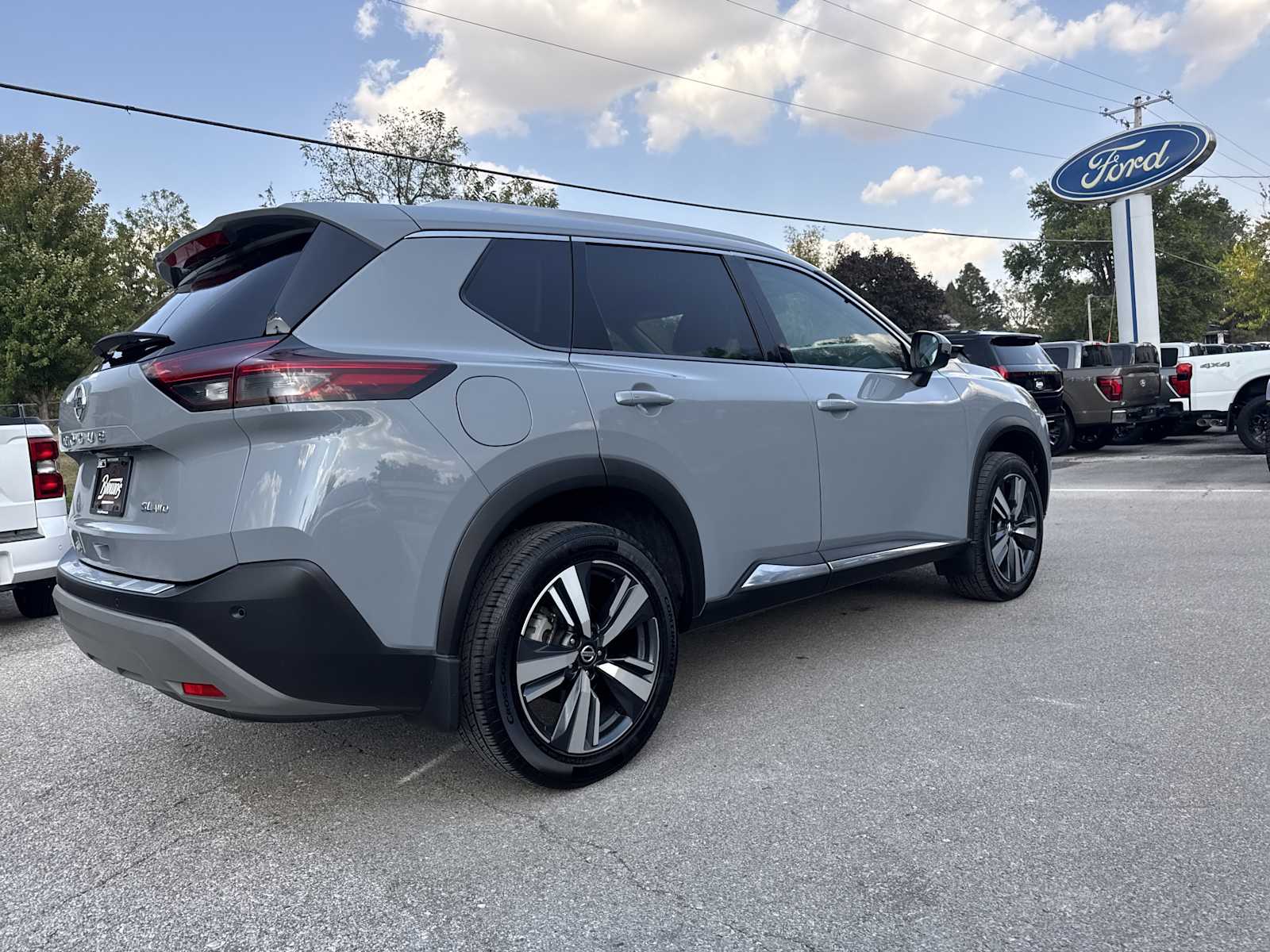 2021 Nissan Rogue SL photo 5
