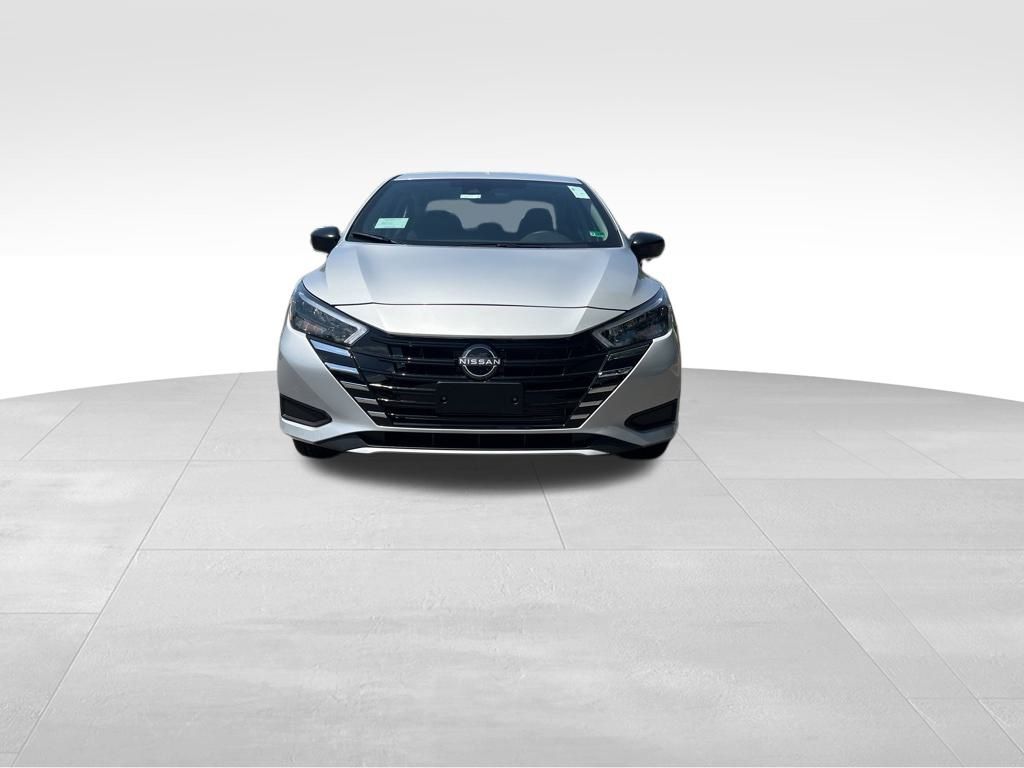 2025 Nissan Versa S photo 6