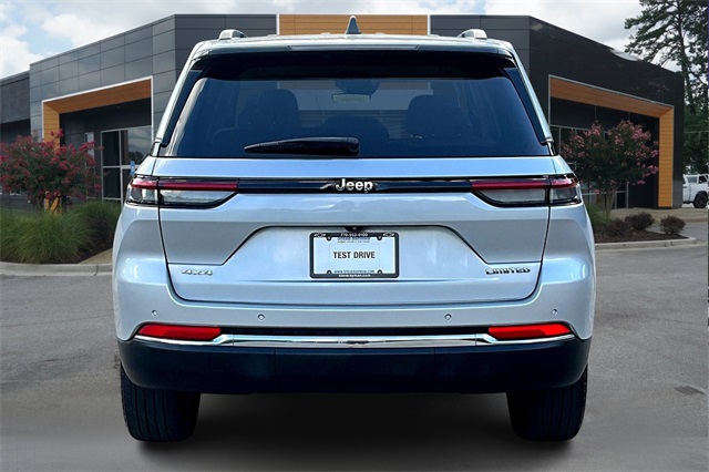 2022 Jeep Grand Cherokee Limited photo 5