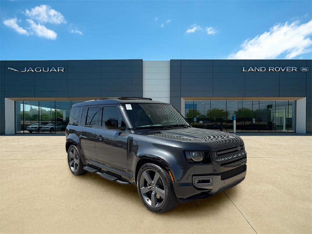 2025 Land Rover Defender 110 V8 photo 5