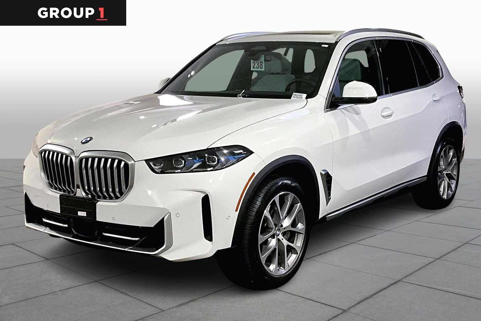 2025 BMW X5 40i's photo