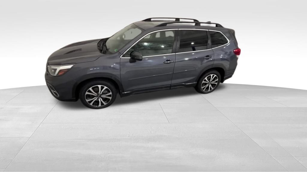 2021 Subaru Forester Limited photo 2