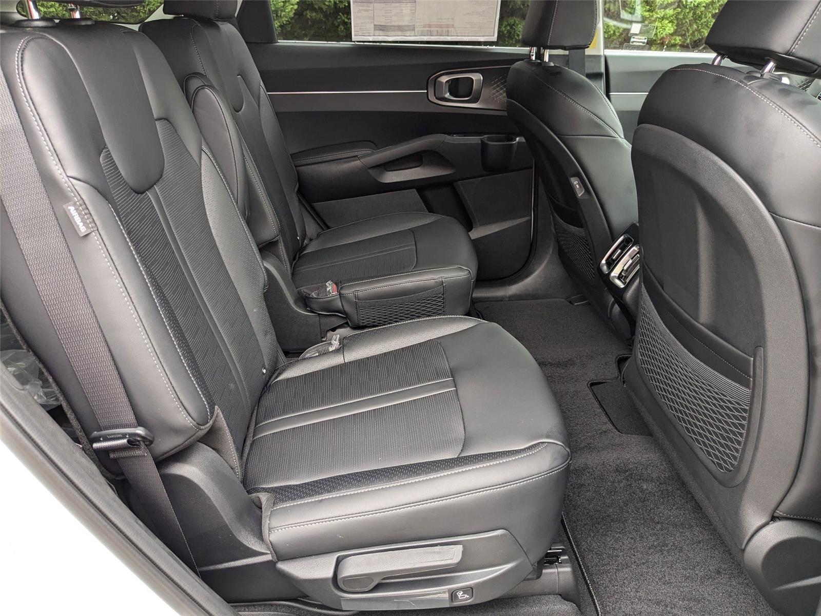 2025 Kia Sorento Plug-In Hybrid EX photo 31