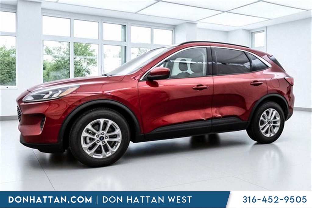 2020 Ford Escape SE photo 2