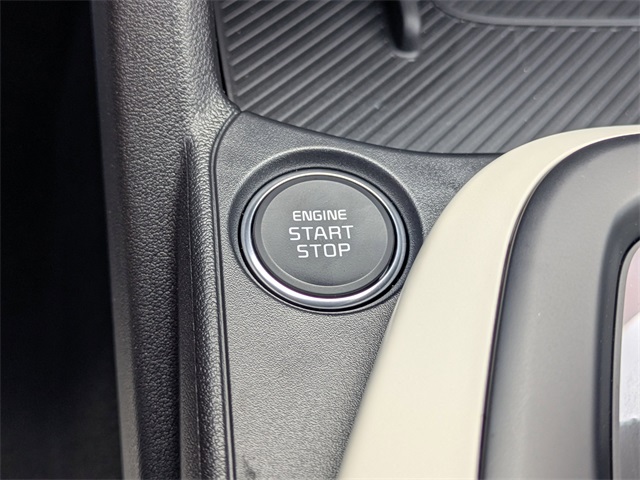 2025 Kia K4 GT-Line photo 30