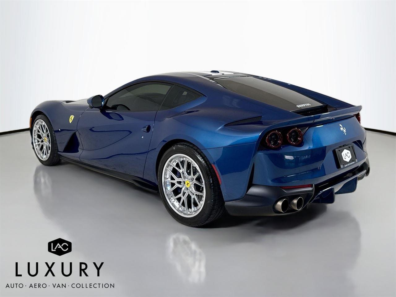 2020 Ferrari 812 Superfast photo 6