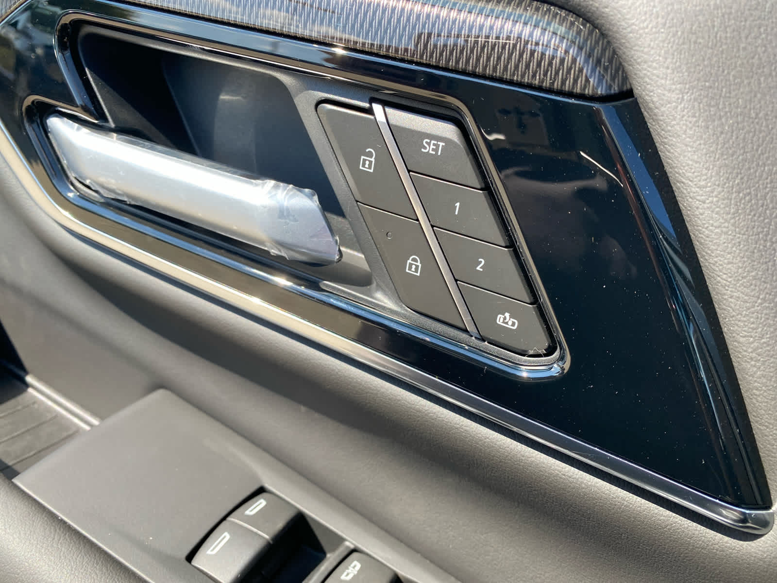 2025 Gmc Yukon photo 12