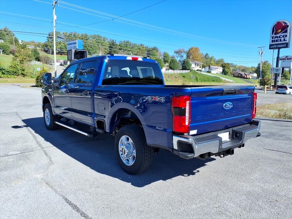 2026 Ford F-250 XLT photo 3