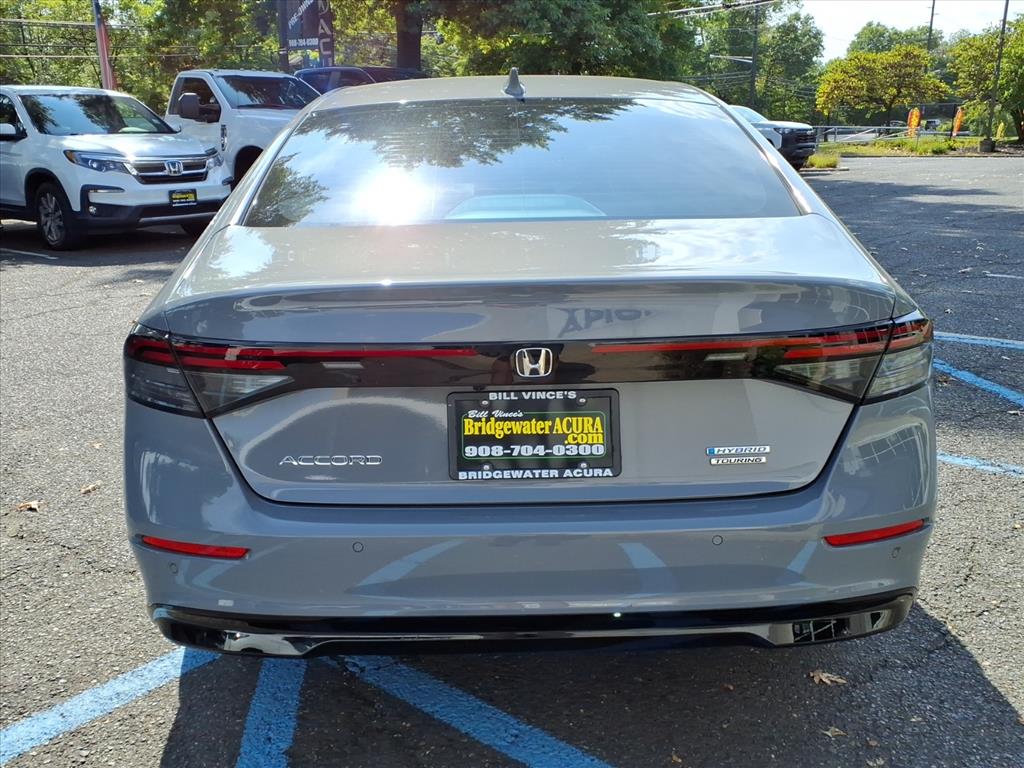 2023 Honda Accord Hybrid Touring photo 5