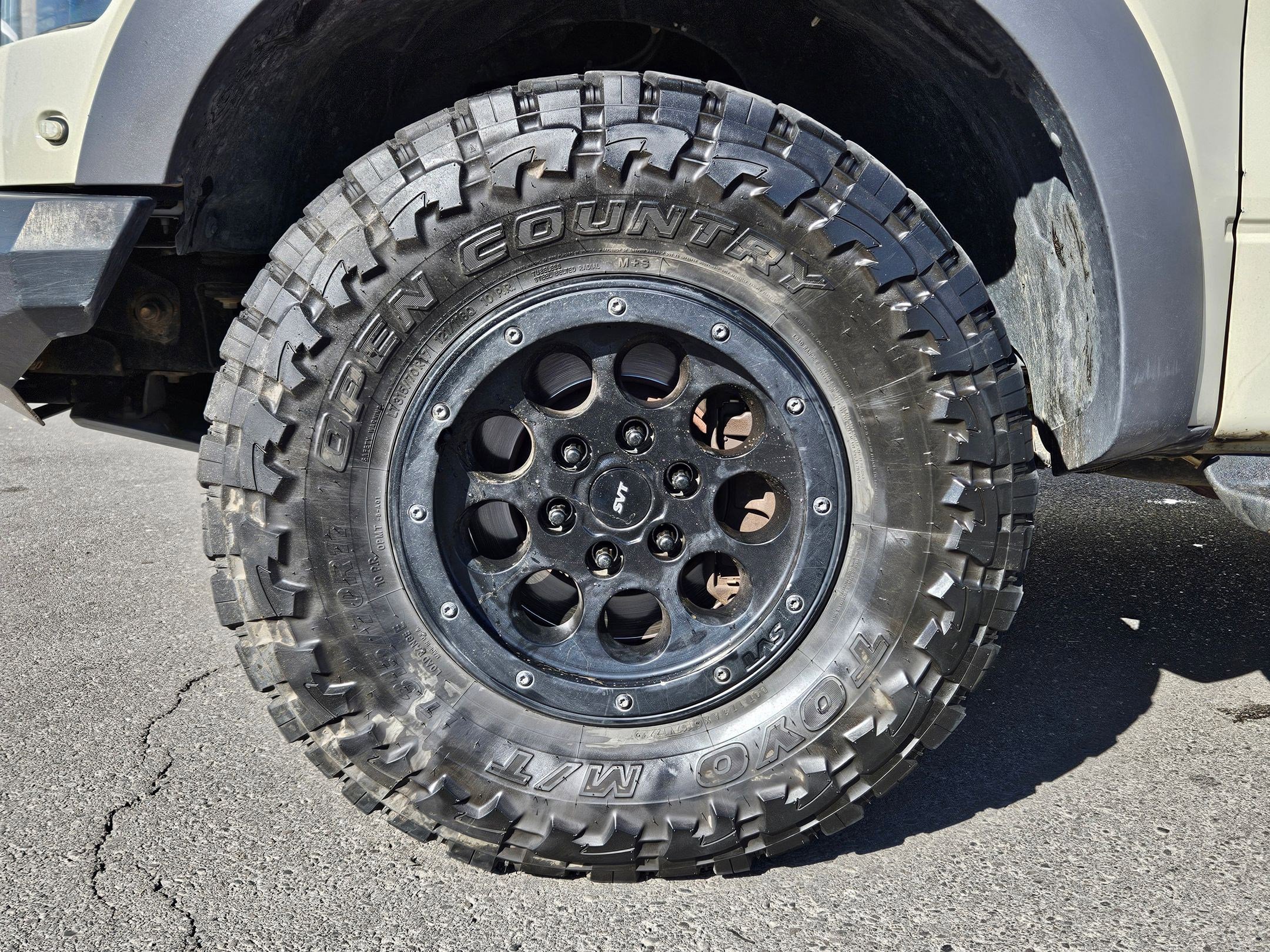 2014 Ford F-150 SVT Raptor photo 8