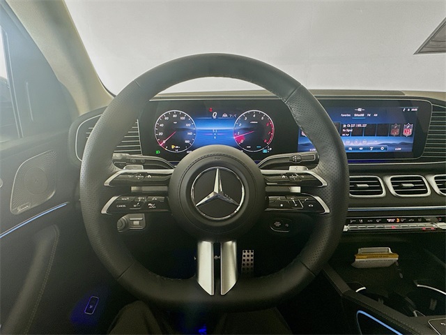 2026 Mercedes Benz GLS 450 4MATIC photo 11
