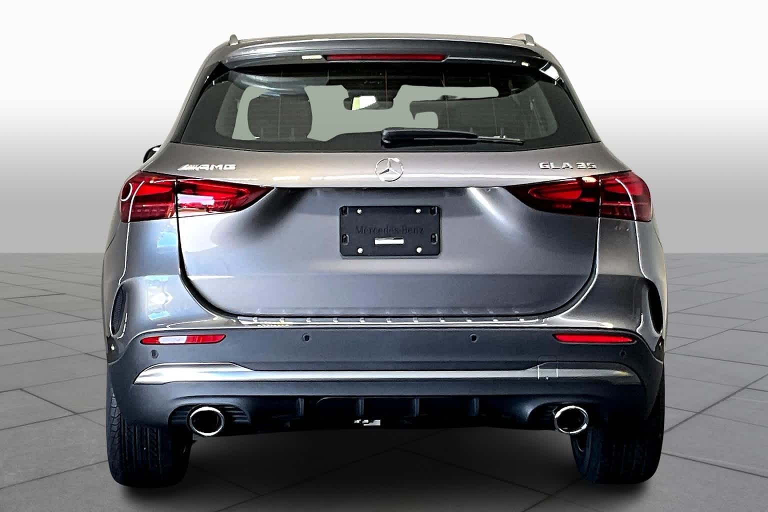 2025 Mercedes Benz GLA AMG 35 4MATIC photo 4