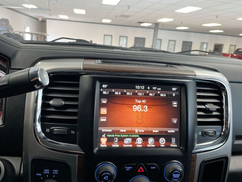 2017 Ram 2500 Laramie photo 17
