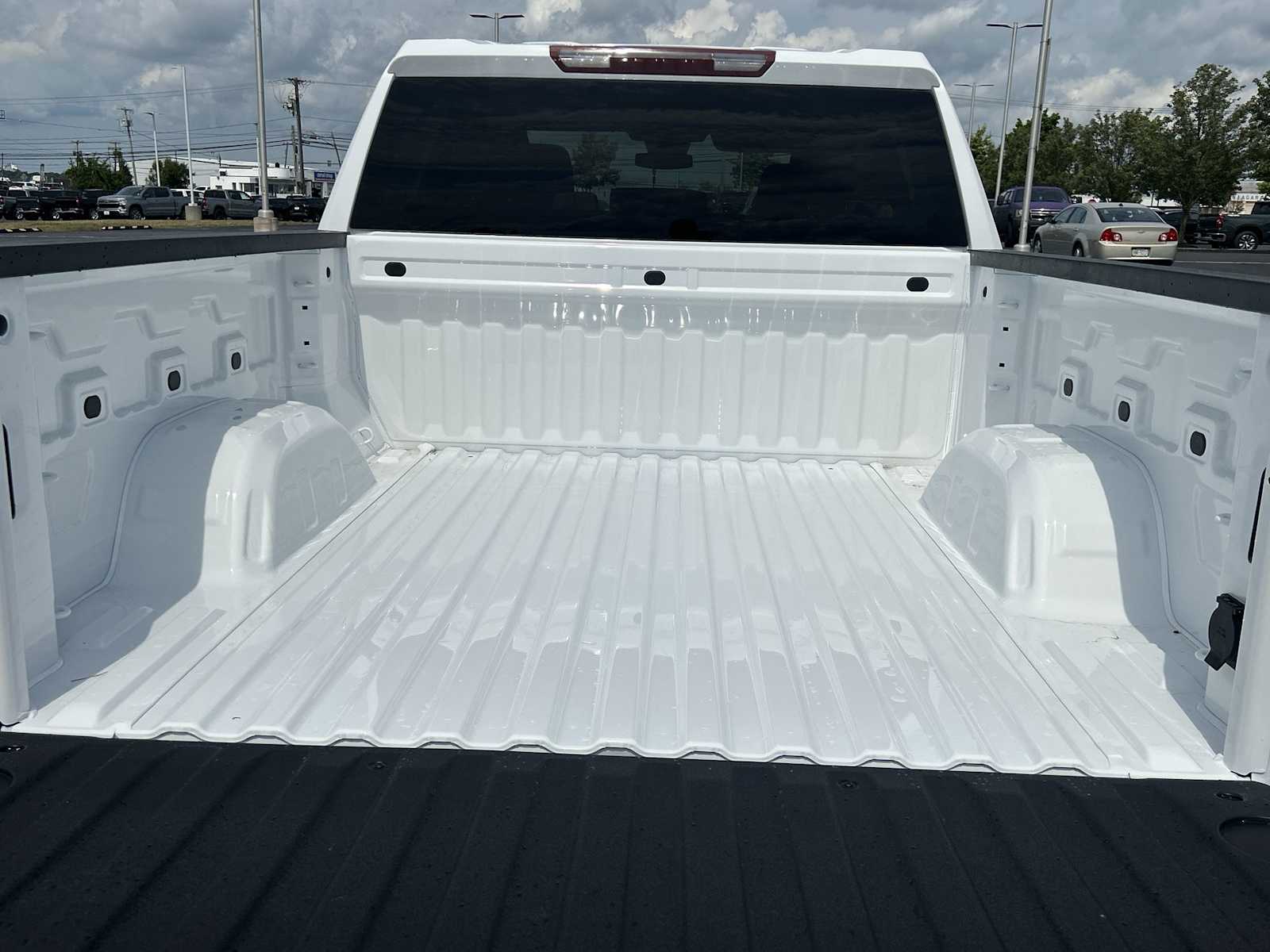 2026 Chevrolet Silverado 1500 LT photo 22