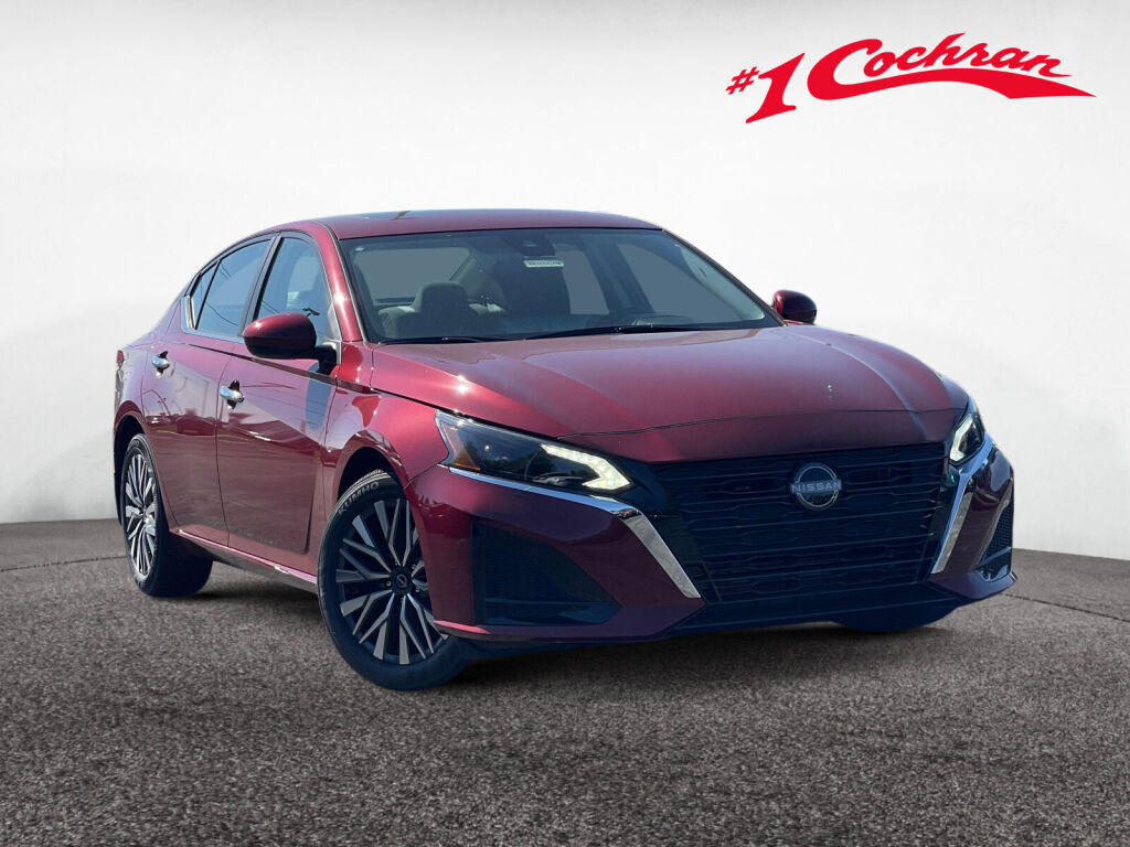 2025 Nissan Altima SV's photo