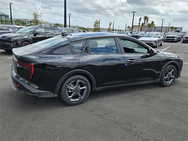 2025 Kia K4 LXS photo 9