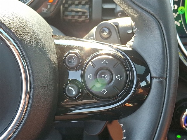 2020 Mini Cooper 2 Door Hardtop S Iconic photo 23