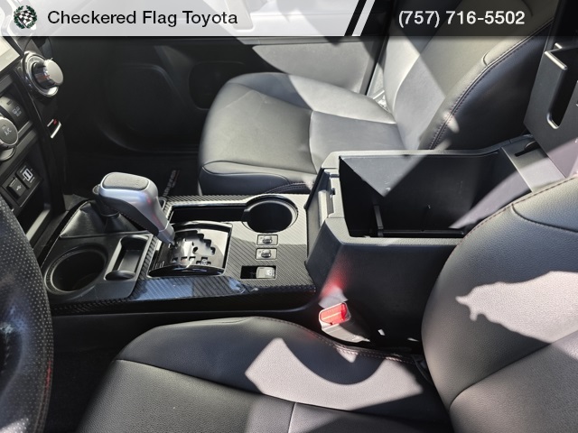 2023 Toyota 4Runner TRD Off-Road Premium photo 36