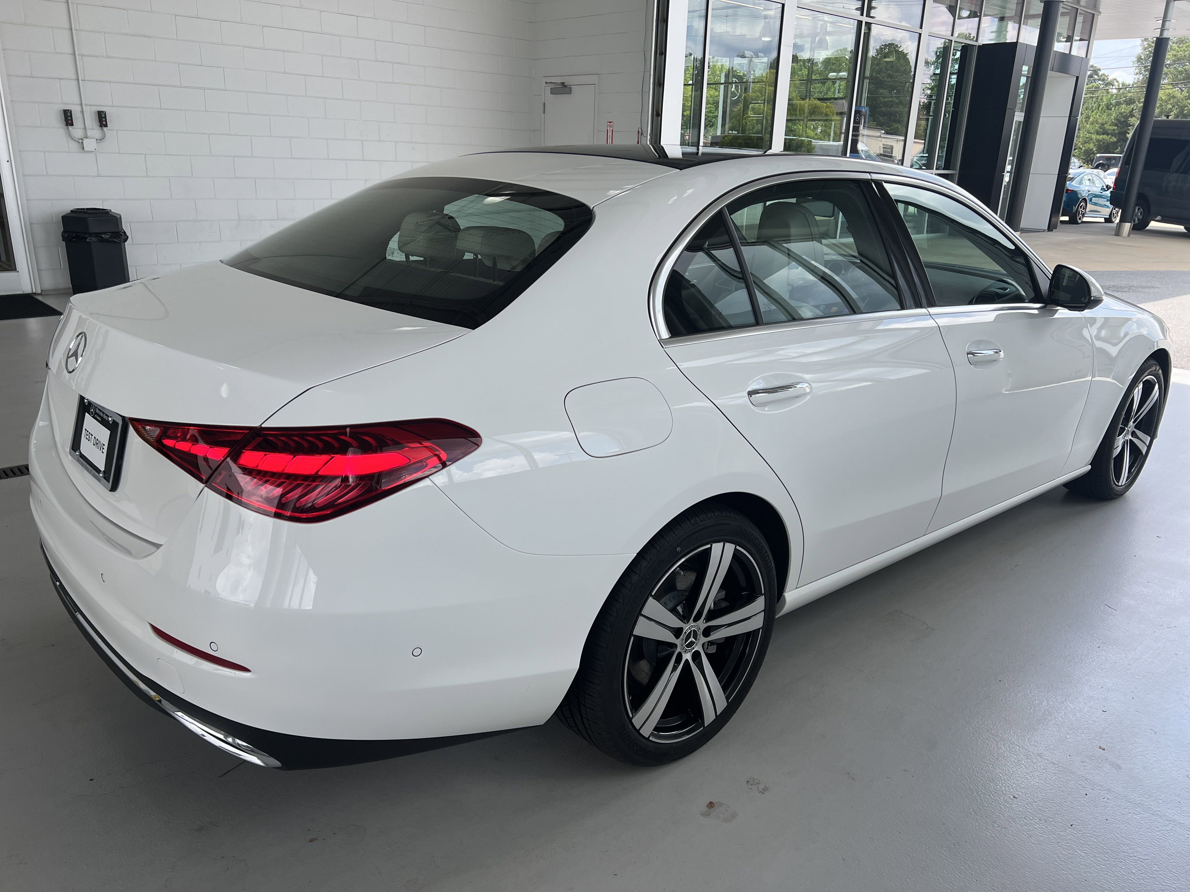 2025 Mercedes Benz C 300 photo 8