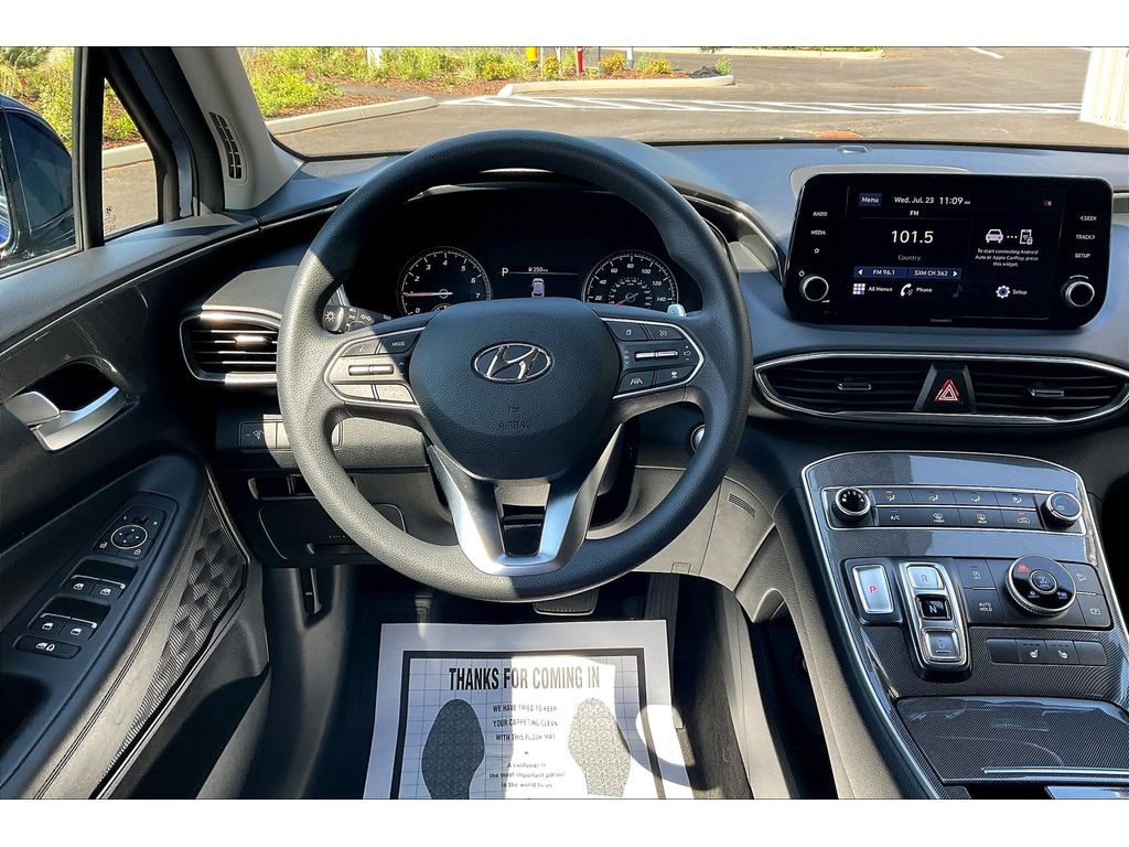 2022 Hyundai Santa Fe SEL photo 5