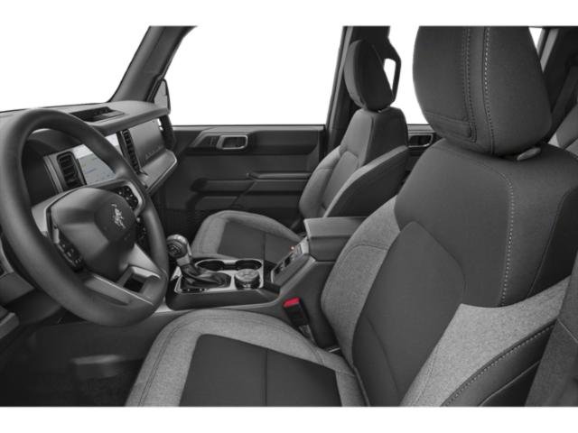 2025 Ford Bronco Base photo 8