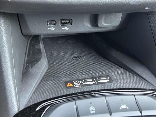 2025 Buick Envista ST photo 22