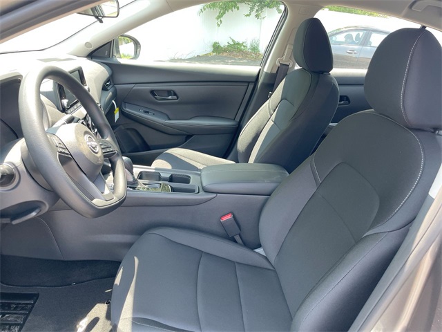 2025 Nissan Sentra S photo 18