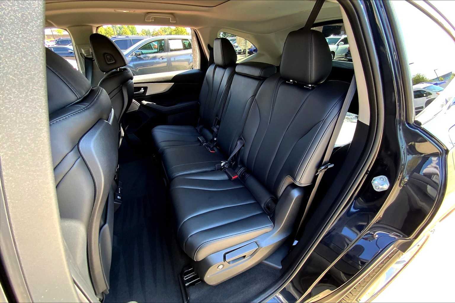 2025 Acura MDX photo 19