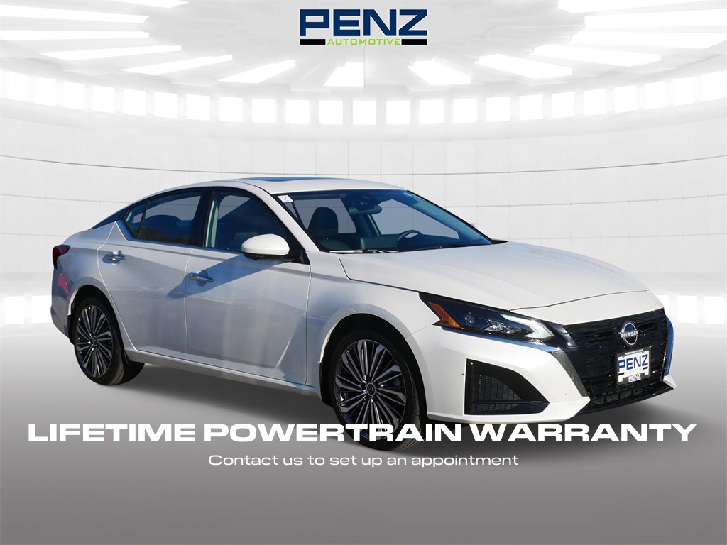 2025 Nissan Altima SL's photo