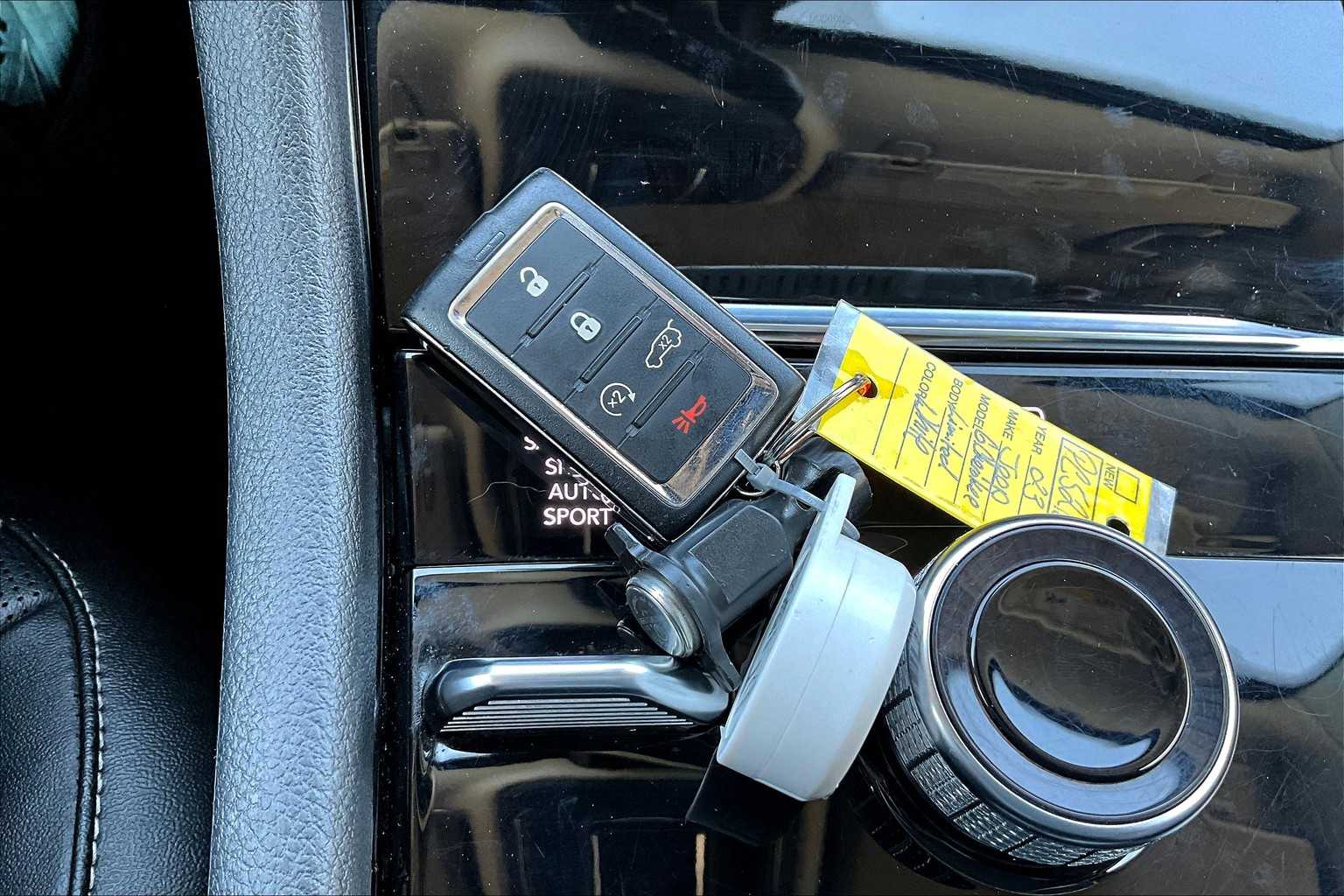 2023 Jeep Grand Cherokee Limited photo 13