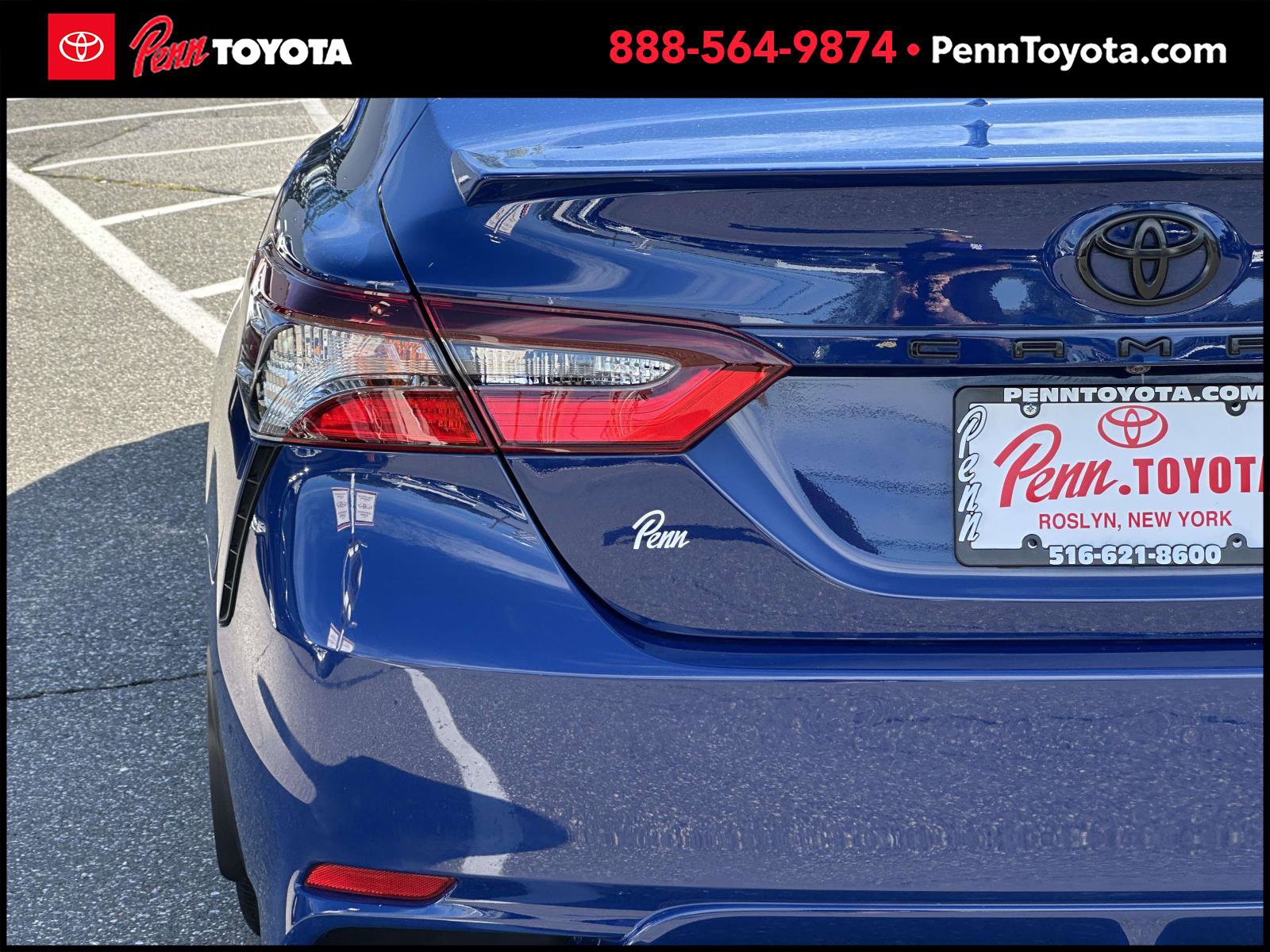 2023 Toyota Camry SE photo 11