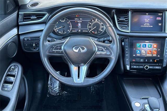 2022 Infiniti QX50 Luxe photo 16