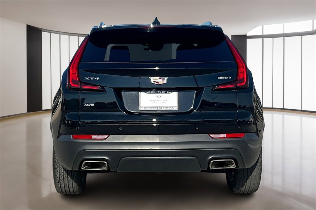 2023 Cadillac XT4 Luxury photo 4