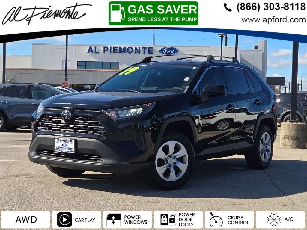 2019 Toyota RAV4 LE
