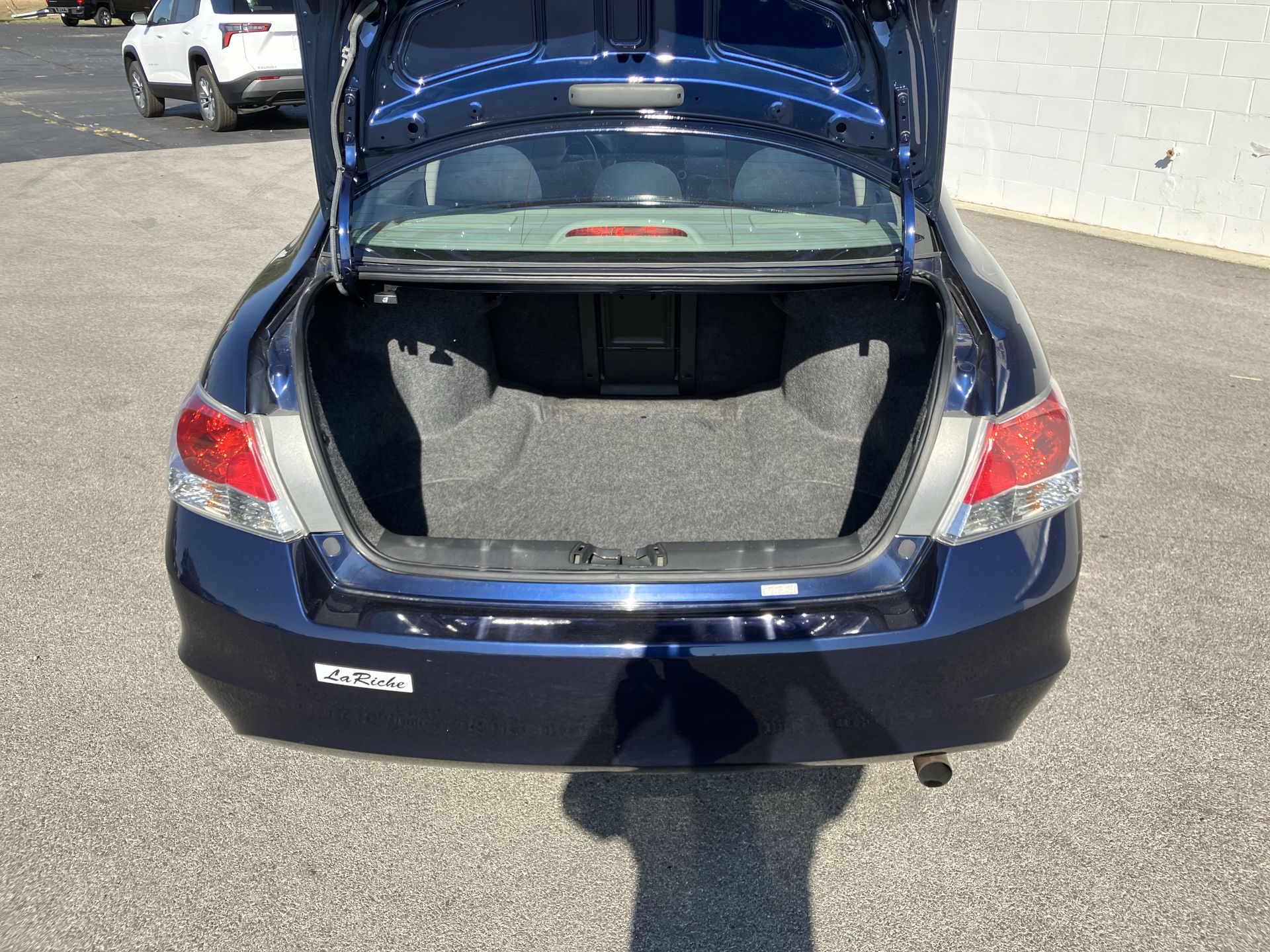 2010 Honda Accord LX photo 12